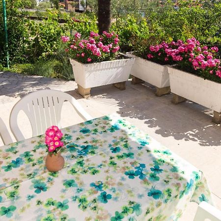Apartment Milka A4 Đảo Krk Ngoại thất bức ảnh